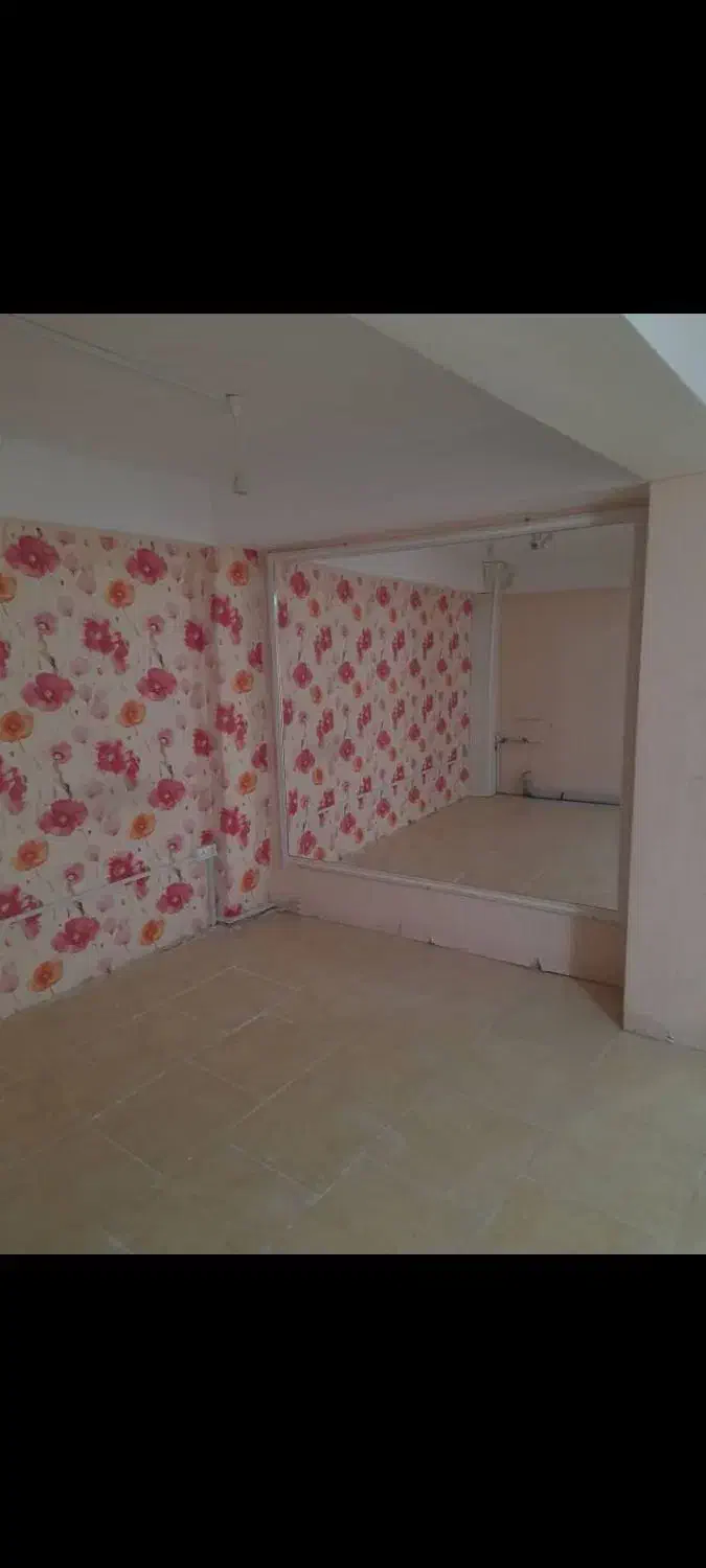 یک واحد پارکینگ ۲۲متری|اجارهٔ مغازه و غرفه|بندر انزلی, سپه|دیوار