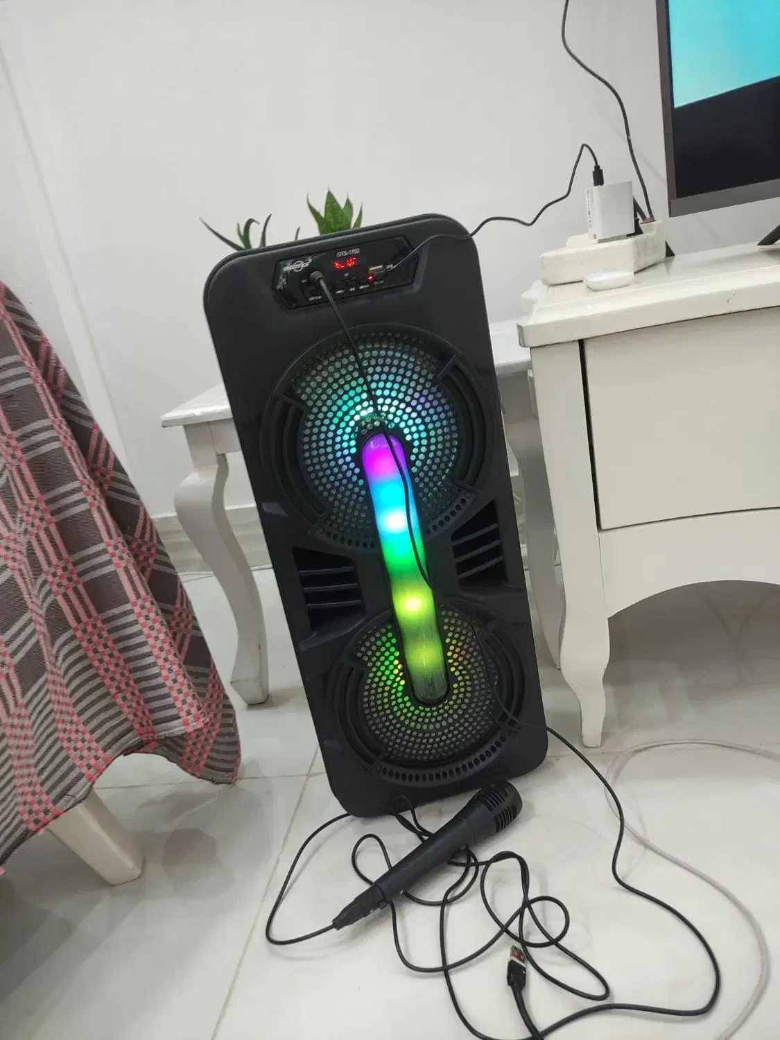 اسپیکر قوی|سیستم صوتی خانگی|سنندج, |دیوار