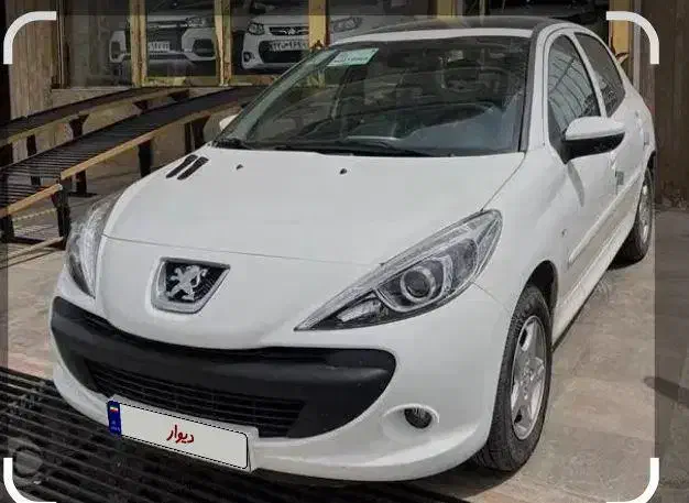 207پانامرا خانگی|خودرو سواری و وانت|یزد, |دیوار