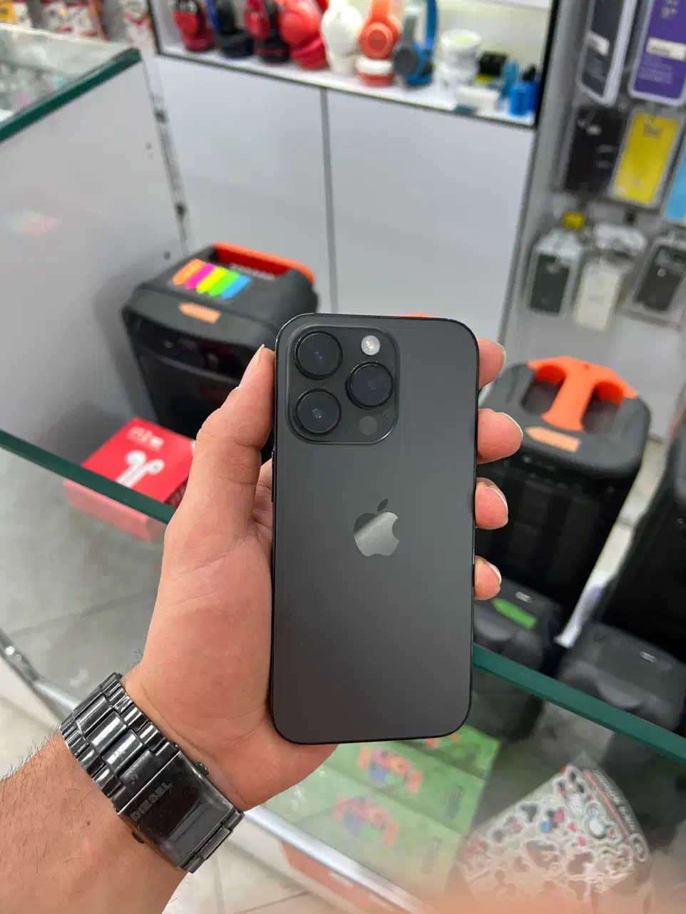 14pro zaدرحد نو 256 گیگ|موبایل|شهریار, شهرک وائین|دیوار