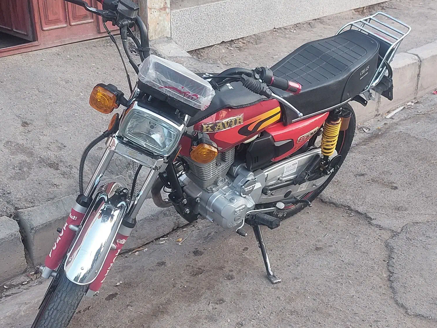 کویر ۲۰۰ مدل ۹۹|موتورسیکلت|سیرجان, |دیوار