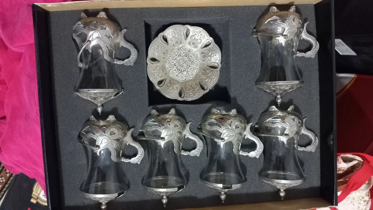 دکوری|ظروف سرو و پذیرایی|اقبالیه, |دیوار