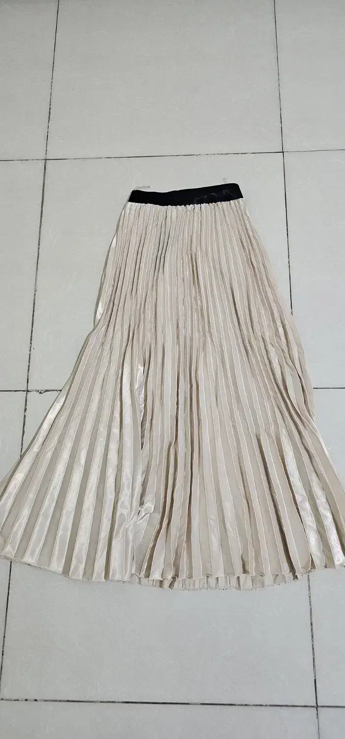 دامن ساتن پلیسه|لباس|ری, ظهیرآباد|دیوار