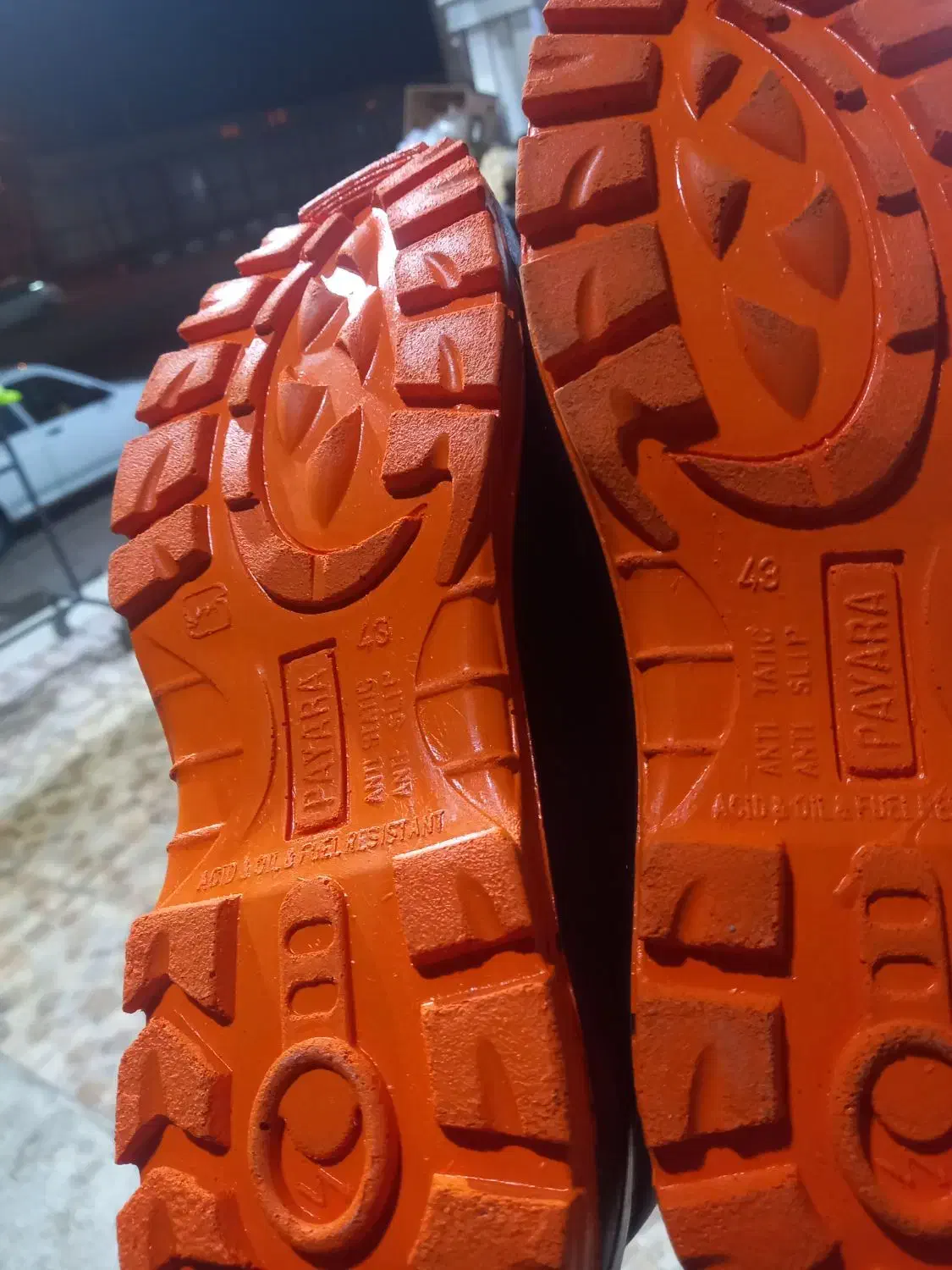 کفش ایمنی|کیف، کفش، کمربند|شوشتر, |دیوار