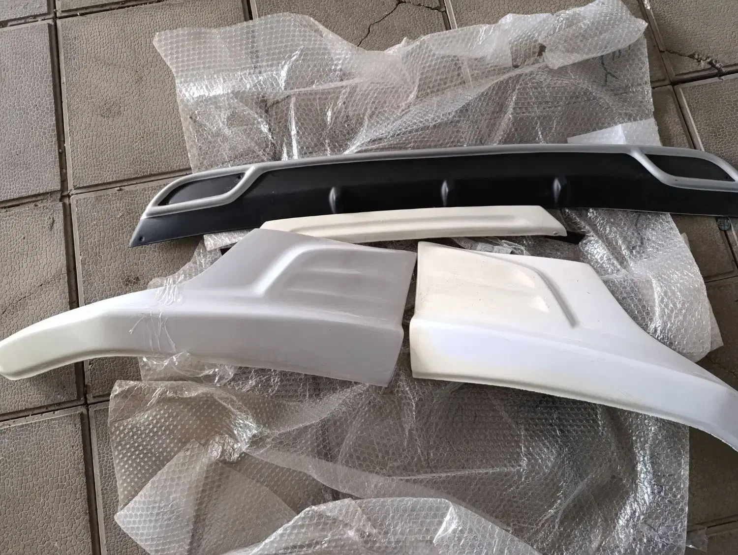 دیفوز جلو وعقب رانا پلاس|قطعات یدکی و لوازم جانبی|هشتگرد, شهرک صبا سوله|دیوار