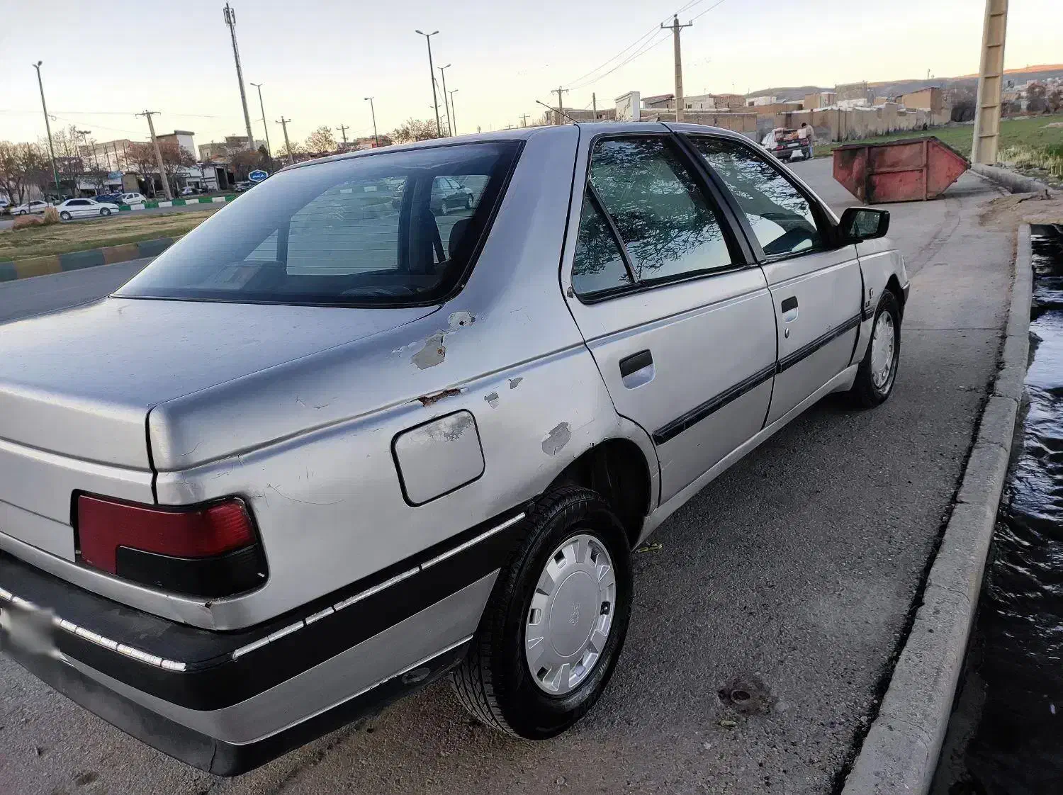 پژو|خودرو سواری و وانت|بروجرد, |دیوار