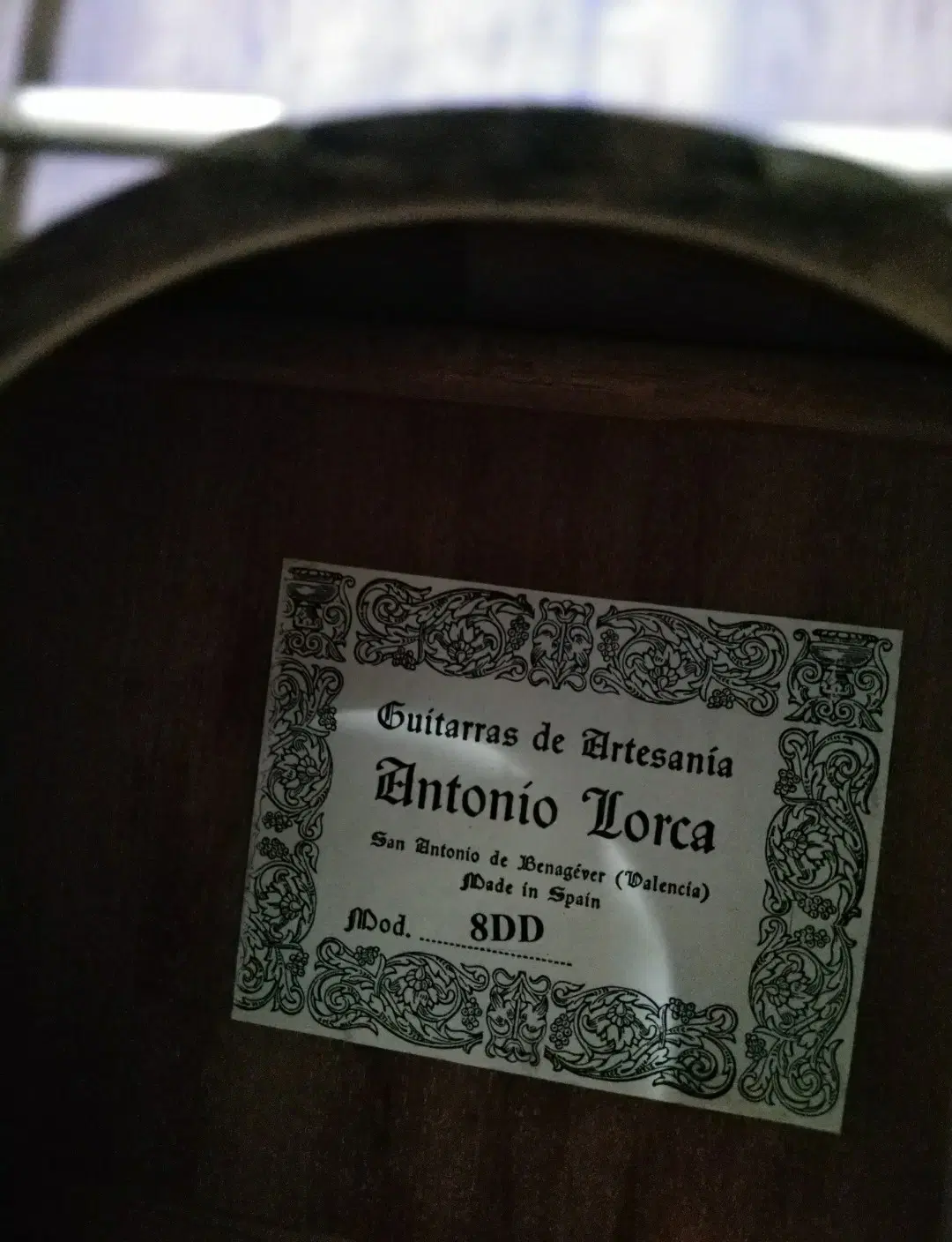 گیتار کلاسیک Antonio Lorca 8 DD (اسپانیایی اصل)|گیتار، بیس، امپلیفایر|تهران, فلسطین (میدان انقلاب)|دیوار