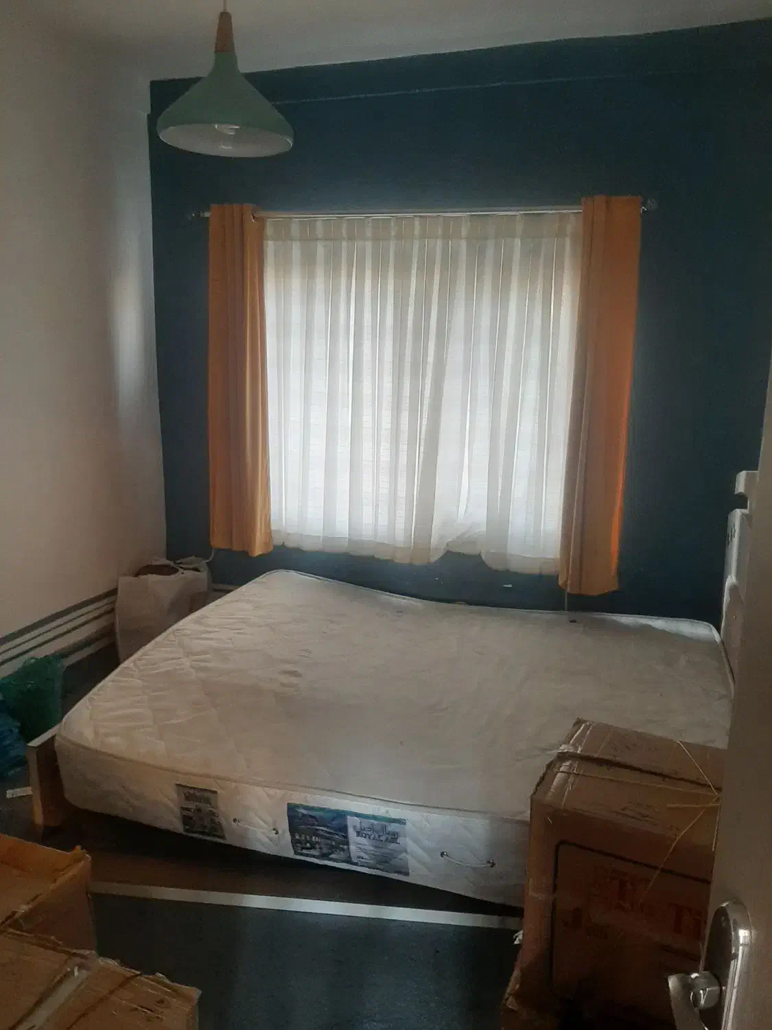 امور منزل واسکان|استخدام سرایداری و نظافت|تهران, بهار|دیوار