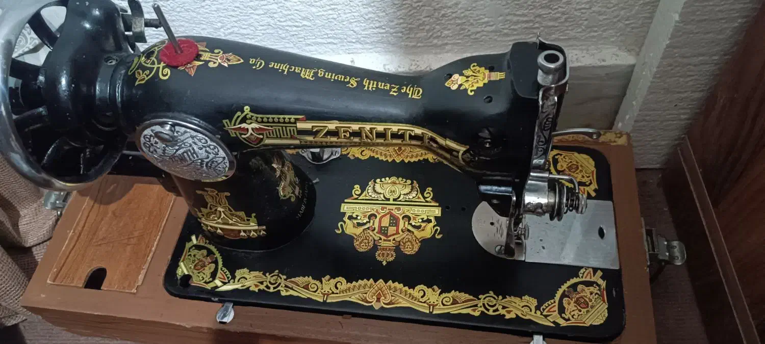 چرخ خیاطی سالم|چرخ خیاطی و ریسندگی|بندر انزلی, معلم|دیوار