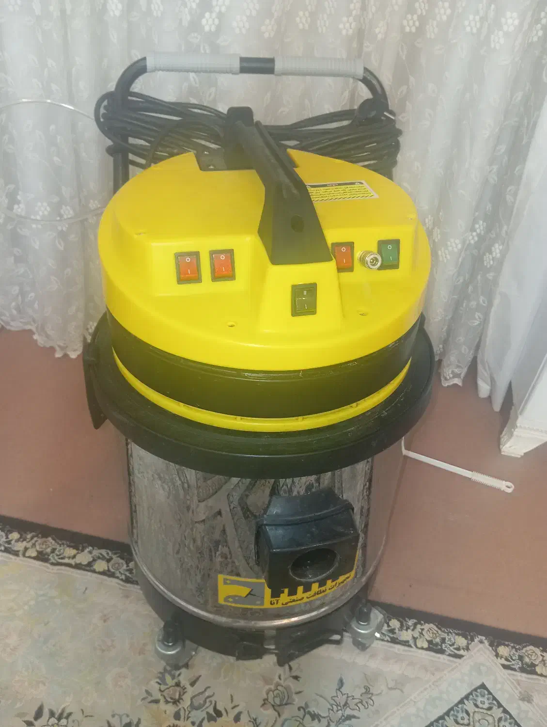 مبل شویی رزمی|خدمات نظافت|فیروزآباد (فارس), |دیوار