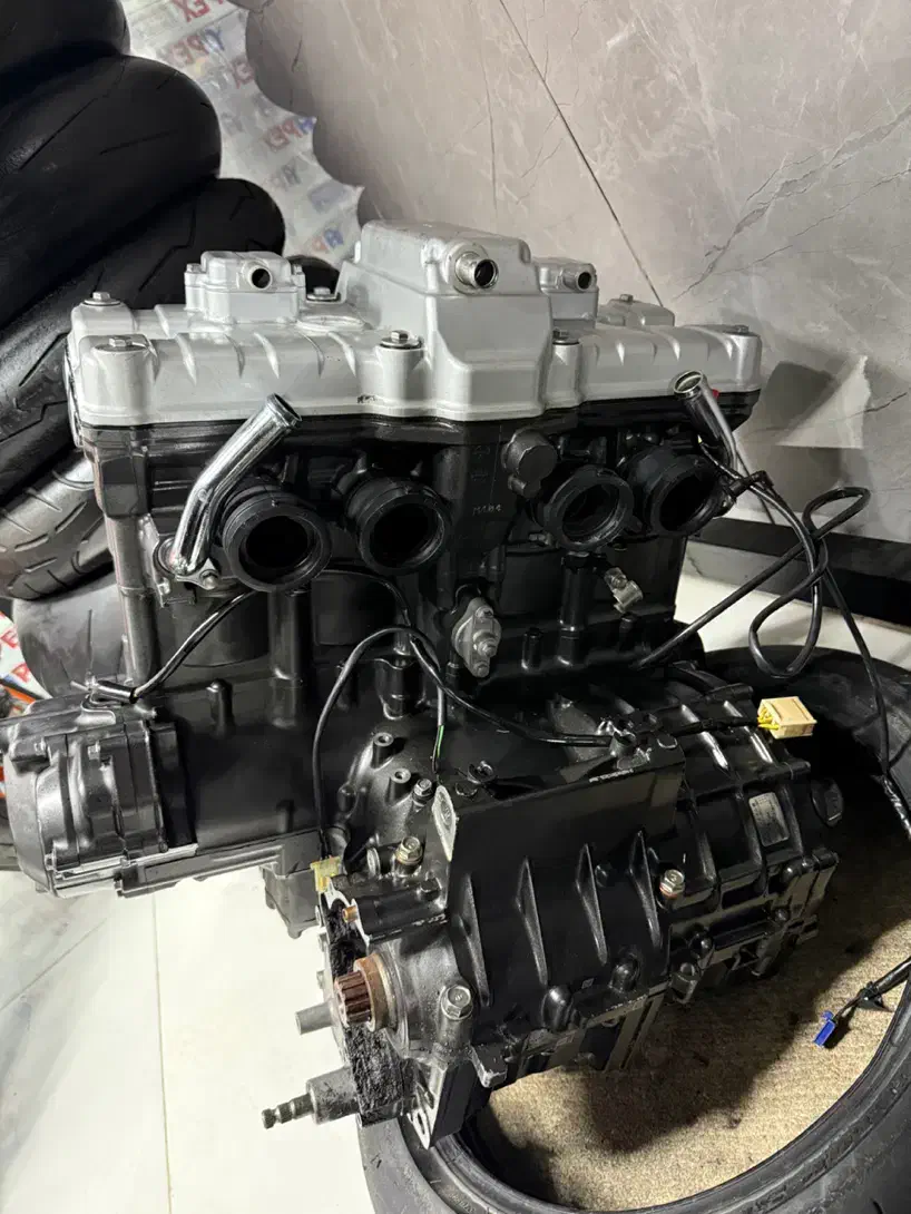 انجین cb 1300 در حد نو نو|موتورسیکلت|تهران, ده‌ونک|دیوار