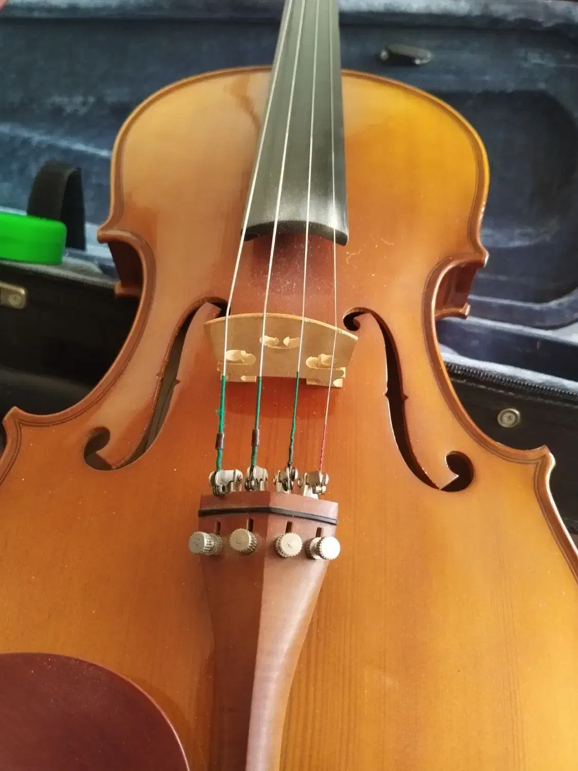 ویالن نیمه حرفه ای|ویولن|شیراز, شهرک قمشه|دیوار