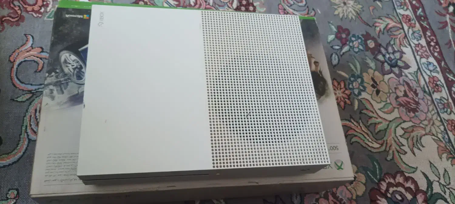 ایکس باکس وان|کنسول، بازی ویدئویی و آنلاین|پرند, فاز ۵|دیوار