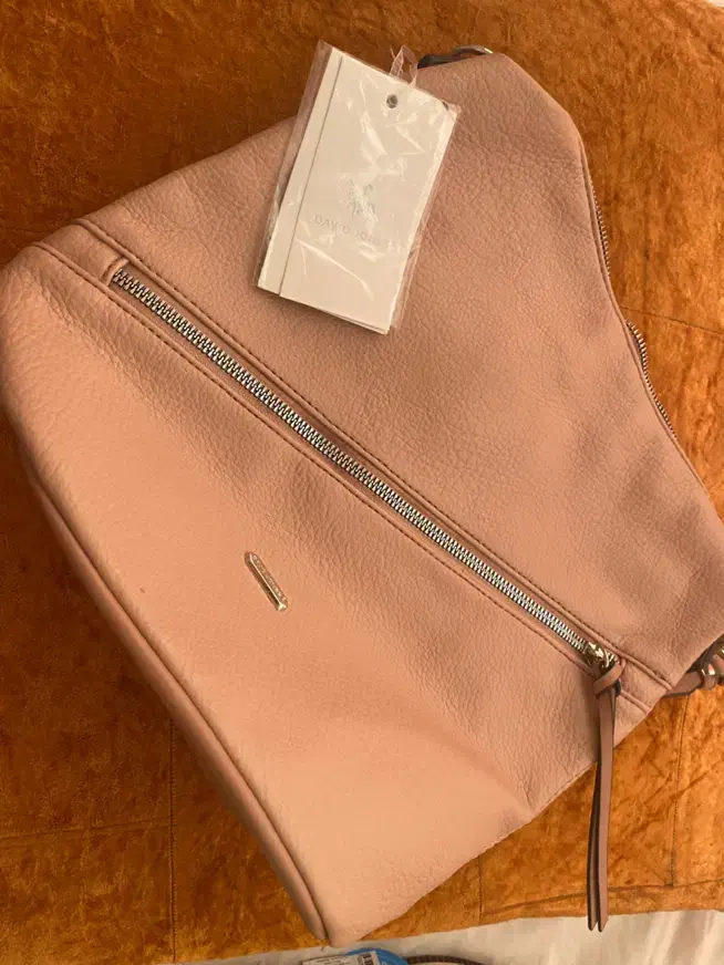 کیف دیوید جونز|کیف، کفش، کمربند|یزد, |دیوار