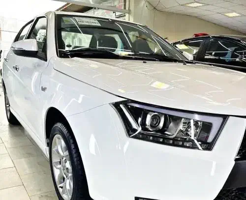 دنا پلاس 6دنده دستی توربو سانروف دار|خودرو سواری و وانت|ایلام, |دیوار