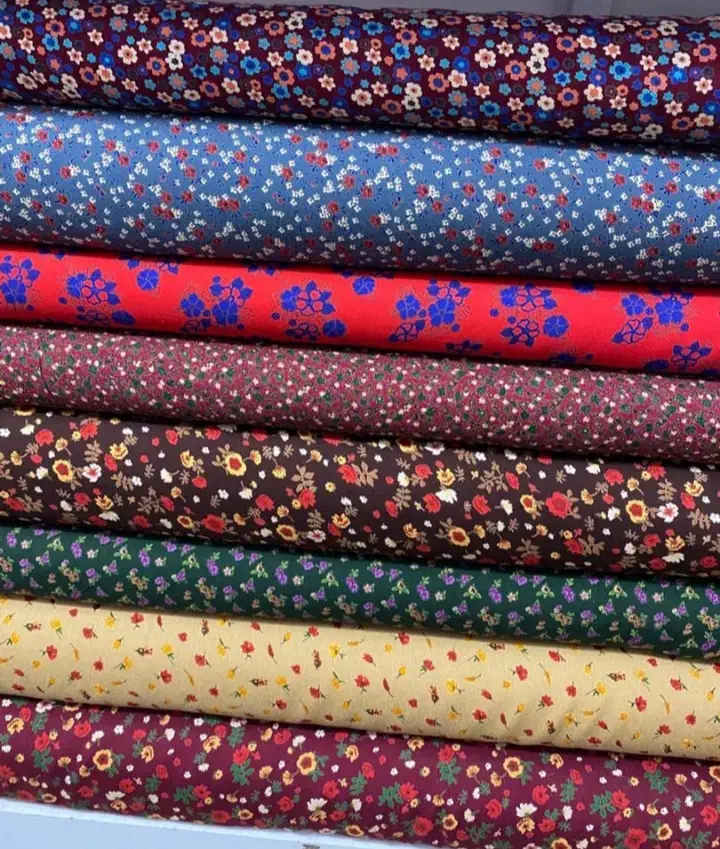 پارچه کودری نخ آلمان عمده....خرده|لباس|اشنویه, |دیوار