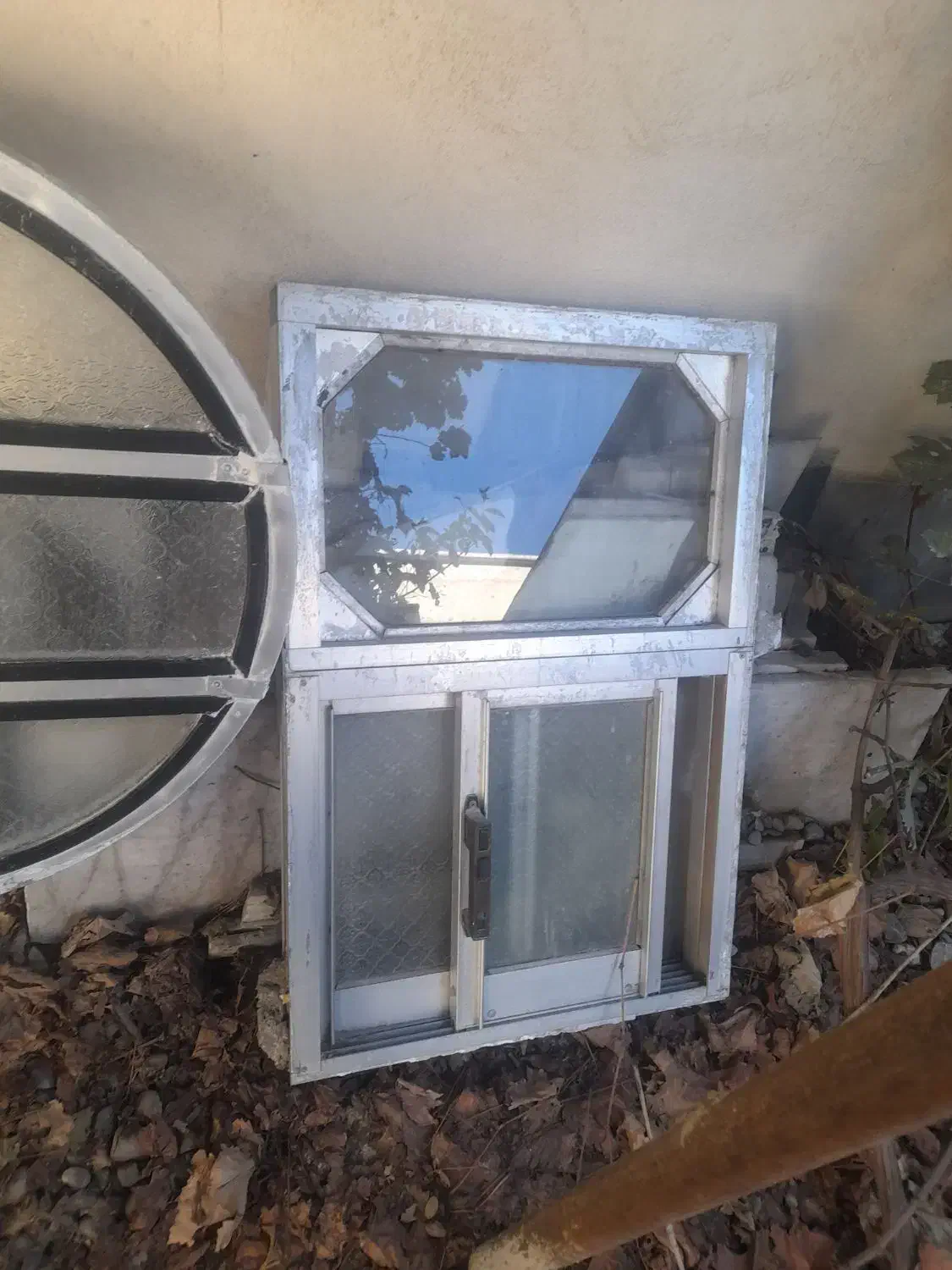 درب و پنجره آهنی و آلومینیوم|مصالح و تجهیزات ساختمان|گنبد کاووس, |دیوار