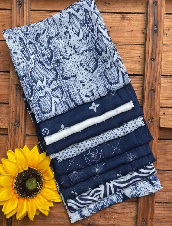 مینی اسکارف میکس سفید و سرمه ای|لباس|تهران, فلسطین (میدان انقلاب)|دیوار