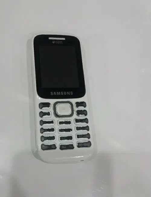 گوشی سامسونگ ساده|موبایل|قروه, |دیوار