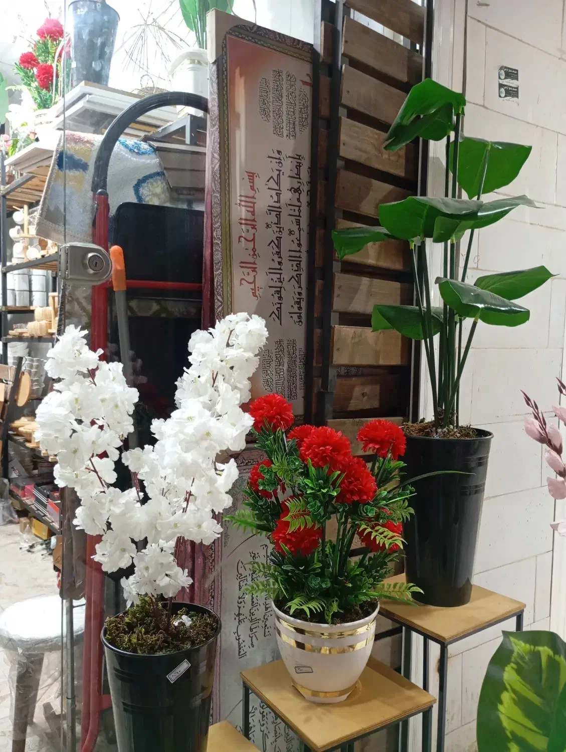 تخفیف ویژه گل و درختچه|گل مصنوعی|بندر کنگان, |دیوار