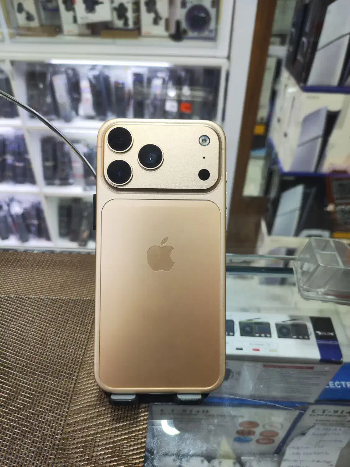 آیفون 17 مکس کپی|موبایل|مشهد, سراب|دیوار