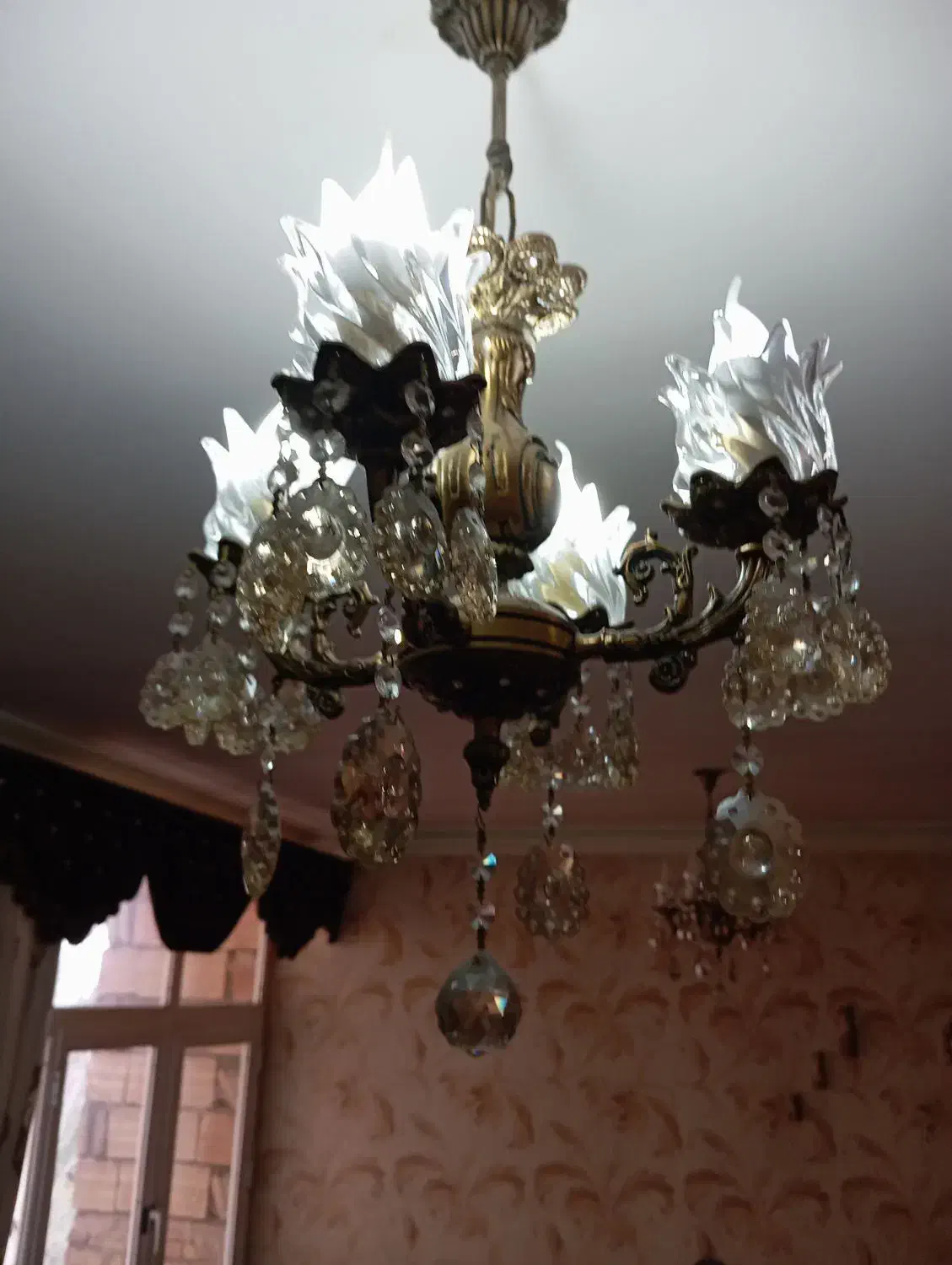 لوستر 4 شاخه|لوستر و چراغ آویز|تبریز, |دیوار