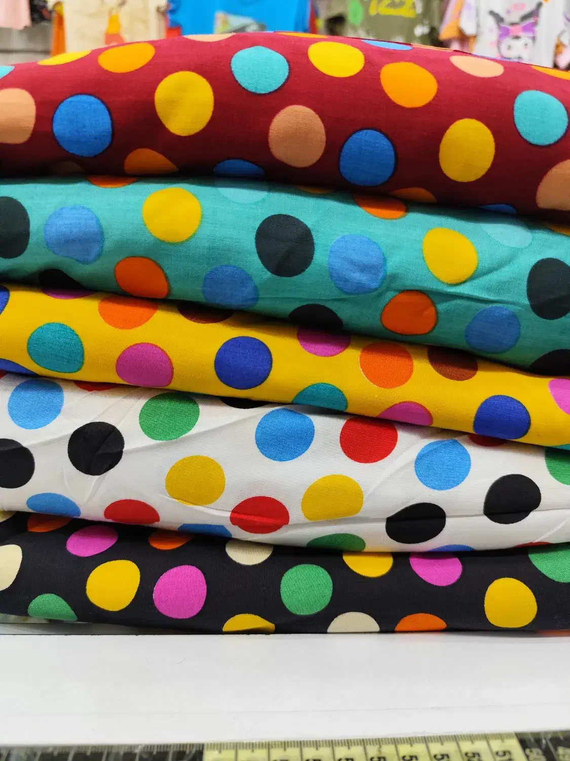 پارچه چادر جمیل|لباس|درگهان, |دیوار