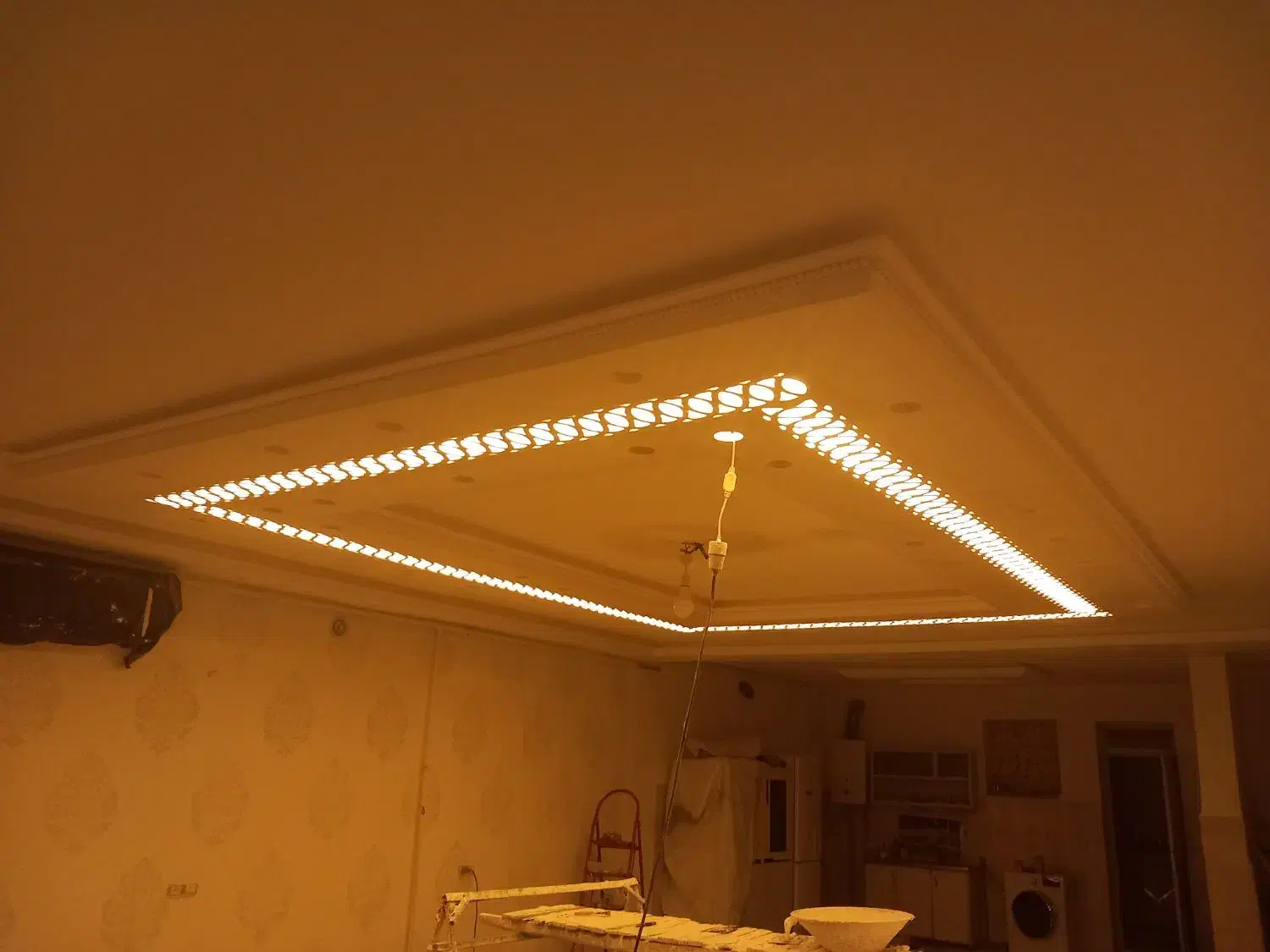 سفید کار صحرایی|خدمات پیشه و مهارت|ایوان, |دیوار