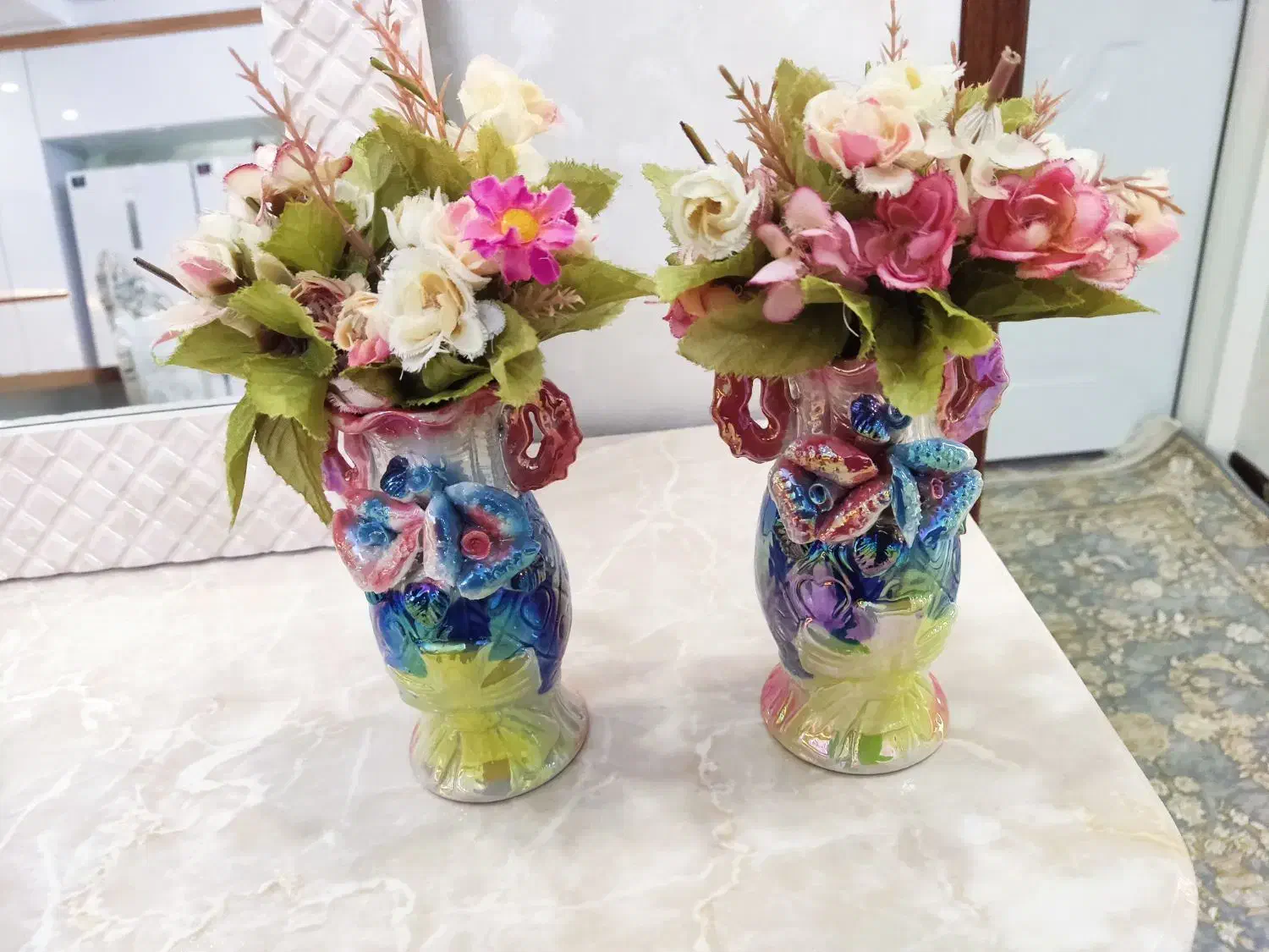 گلدان همراه با گل|صنایع دستی و سایر لوازم تزئینی|کرج, حصارک بالا|دیوار