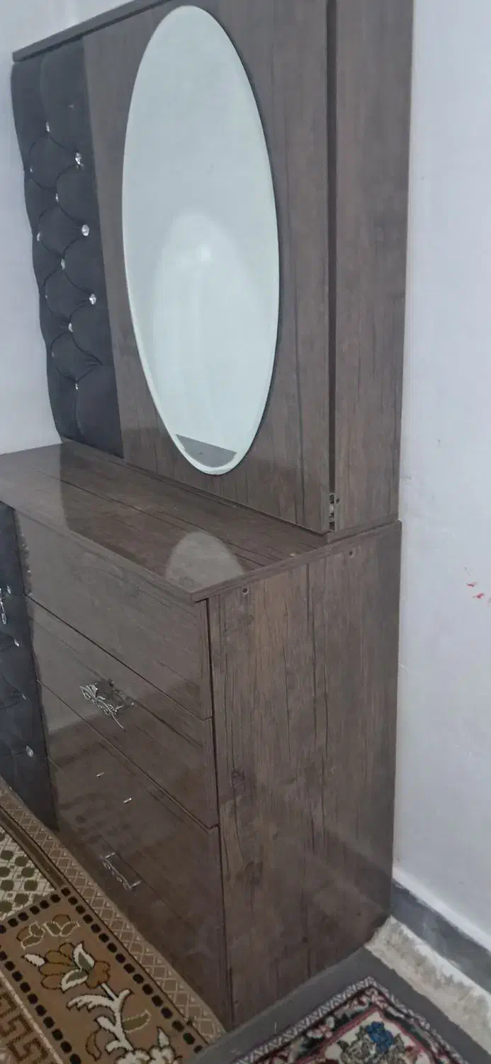 دراور|جاکفشی، کمد، دراور|سنگر, |دیوار