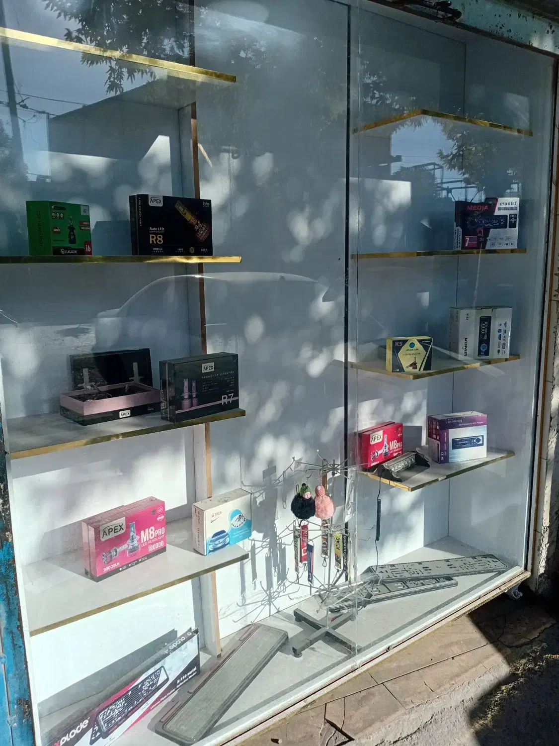 ویترین ۳ طبقه سالم|بوفه، ویترین، کنسول|کوهدشت, |دیوار