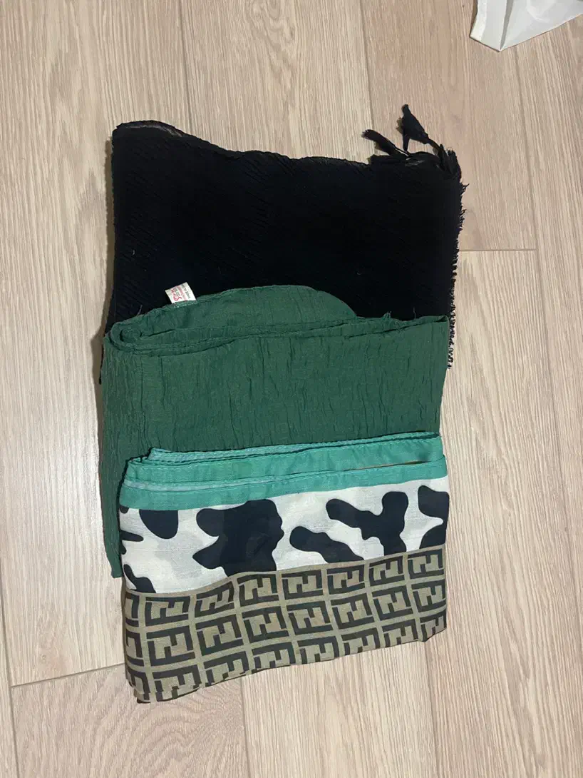 شال|لباس|بندرعباس, |دیوار