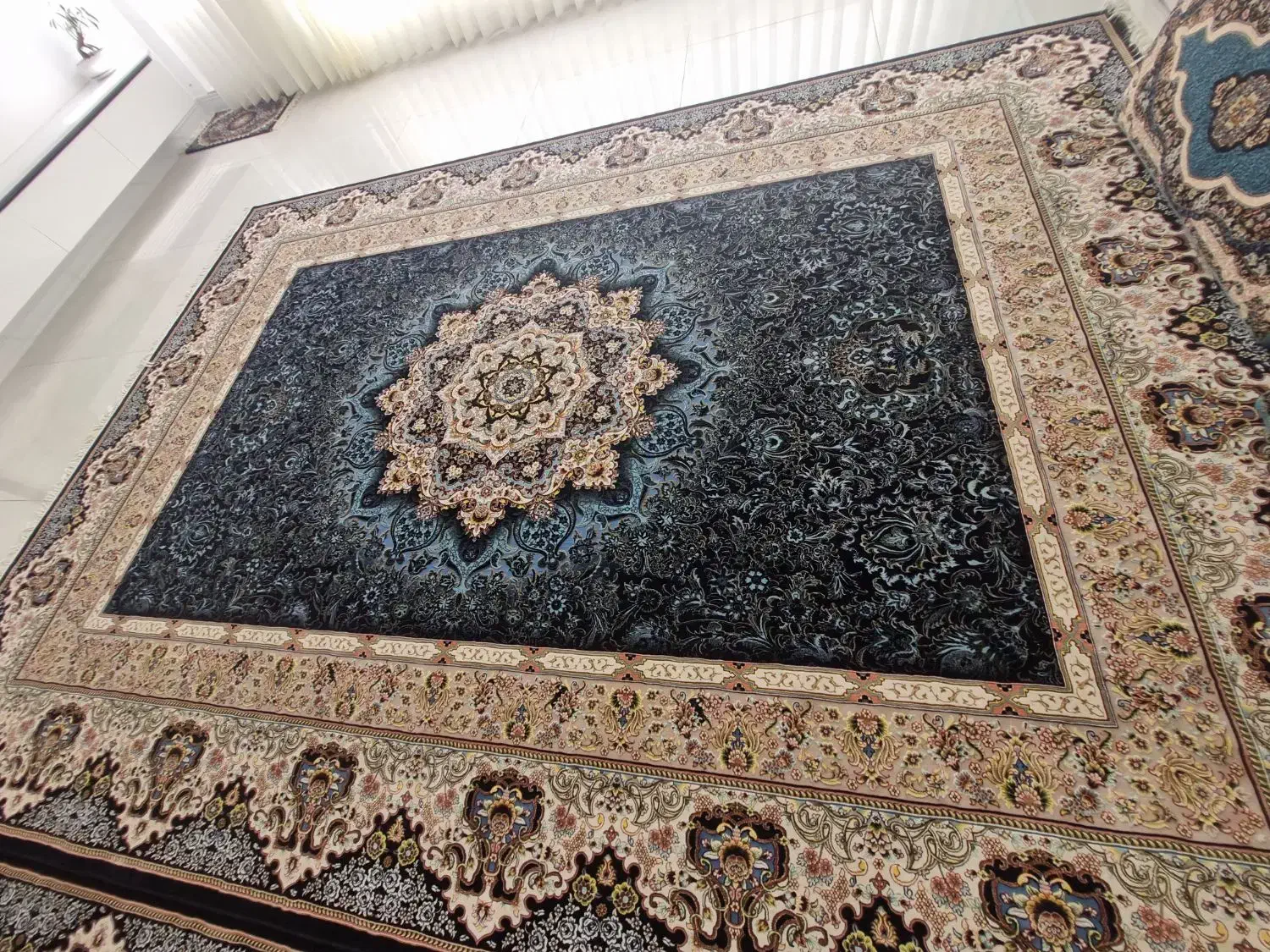 فرش ۱۲ متری|فرش|ساوه, |دیوار