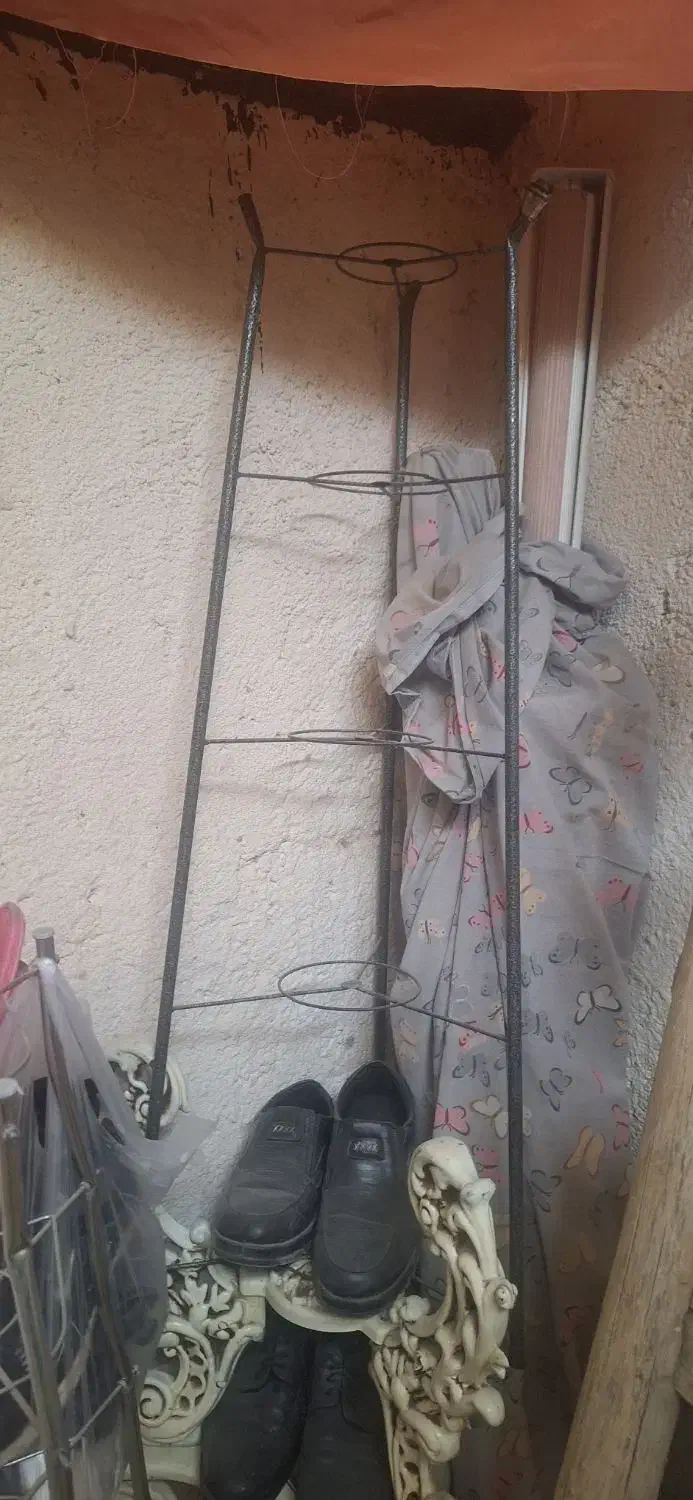 پایه قابلمه|آب‌چکان و نظم‌دهنده ظروف|مشهد, نیروی هوایی|دیوار