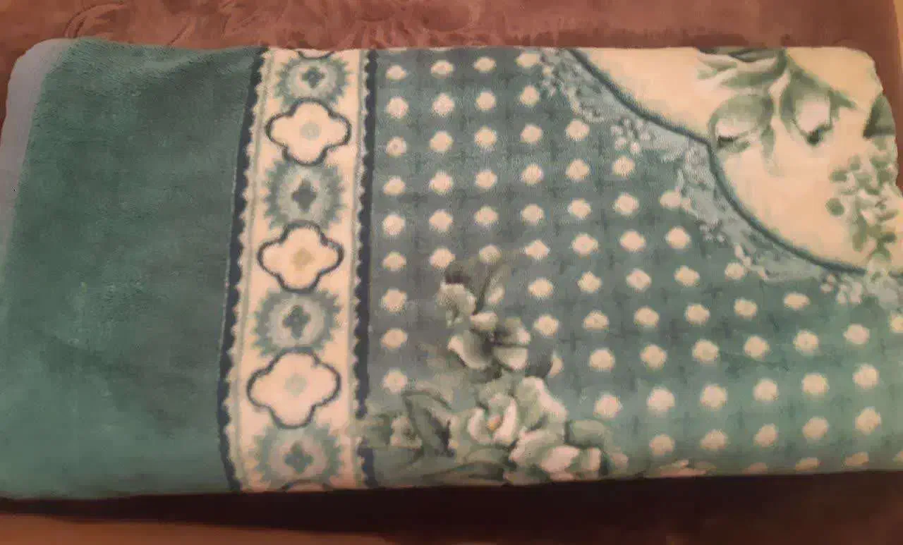 پتو دو نفره|رختخواب، بالش، پتو|زنجان, |دیوار