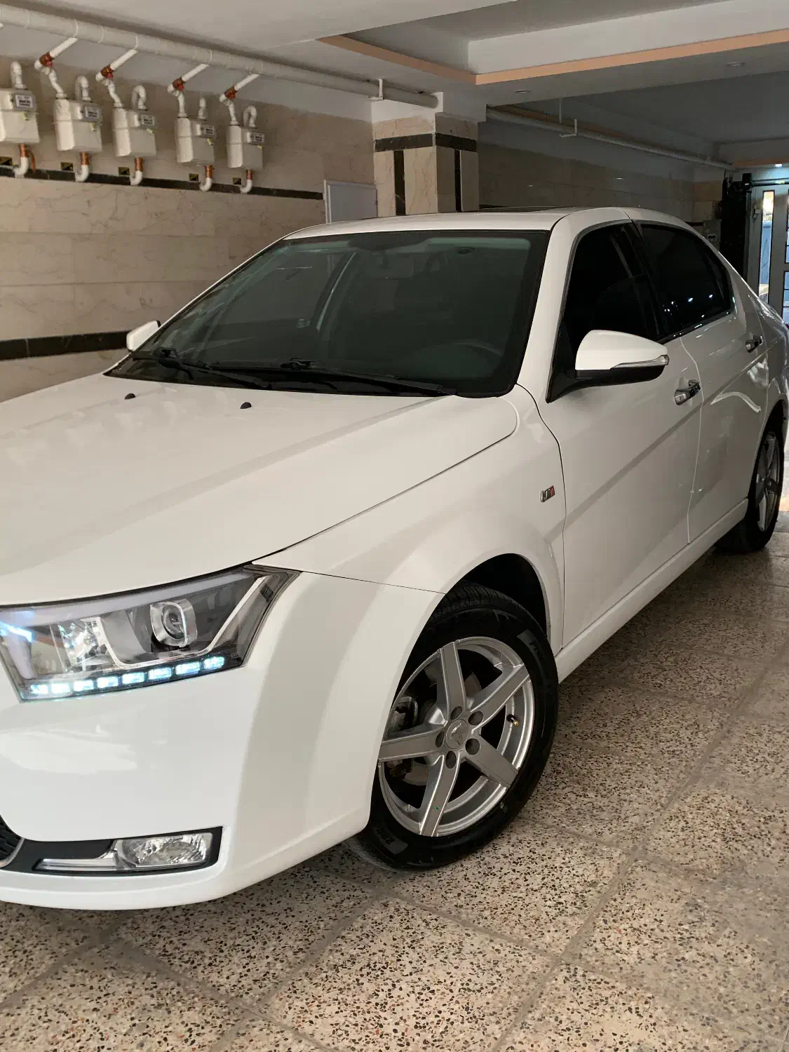 دنا پلاس توربو اتومات ۱۴۰۱|خودرو سواری و وانت|کرج, بنیاد|دیوار