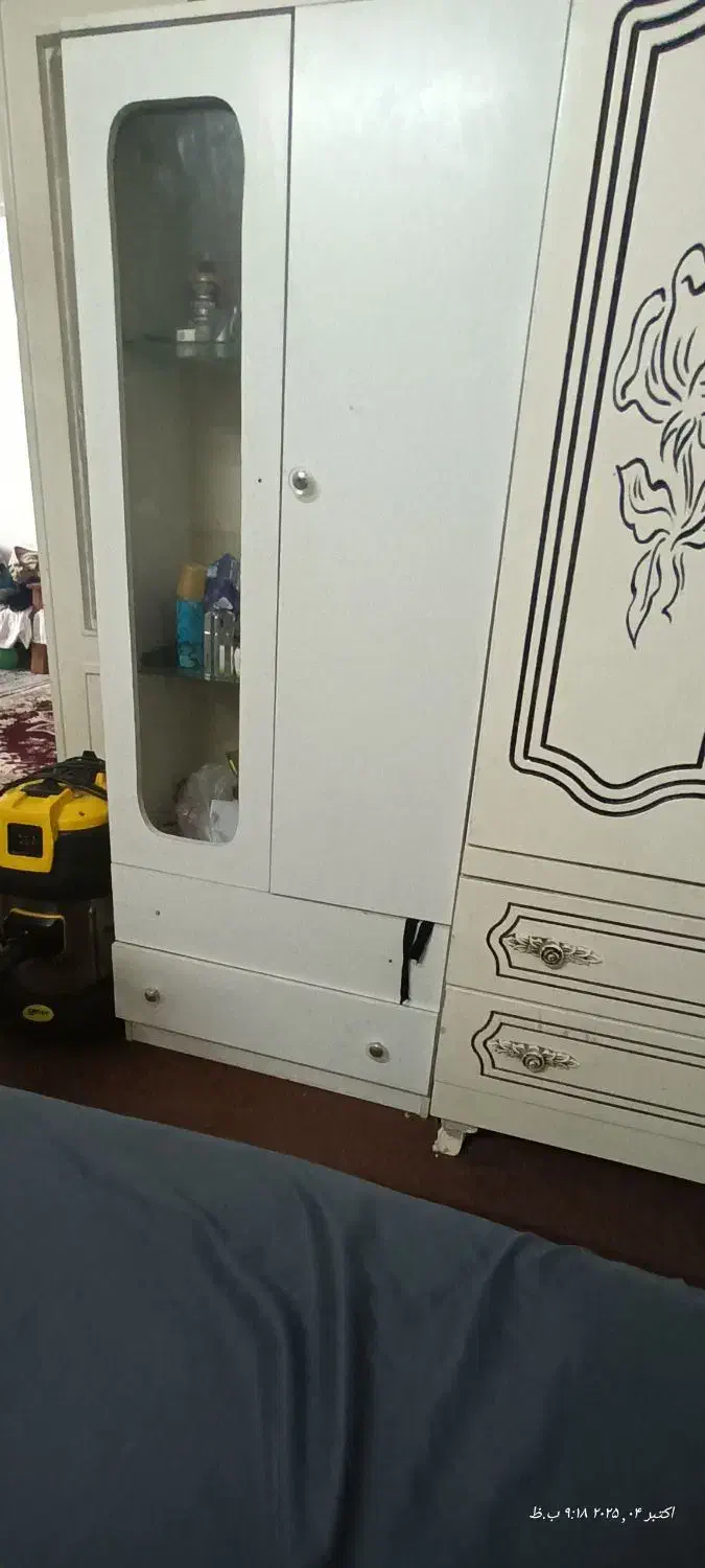 کمد|جاکفشی، کمد، دراور|تهران, خاک سفید|دیوار