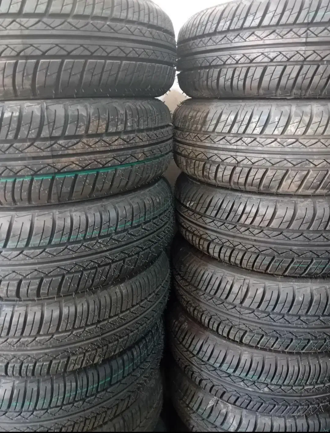 روغن موتور و لاستیک بارز پراید پژو تیباساینا پیکان|قطعات یدکی و لوازم جانبی|فسا, |دیوار