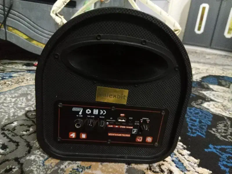 اسپیکر|پخش‌کننده همراه|مشهد, عباس‌آباد|دیوار