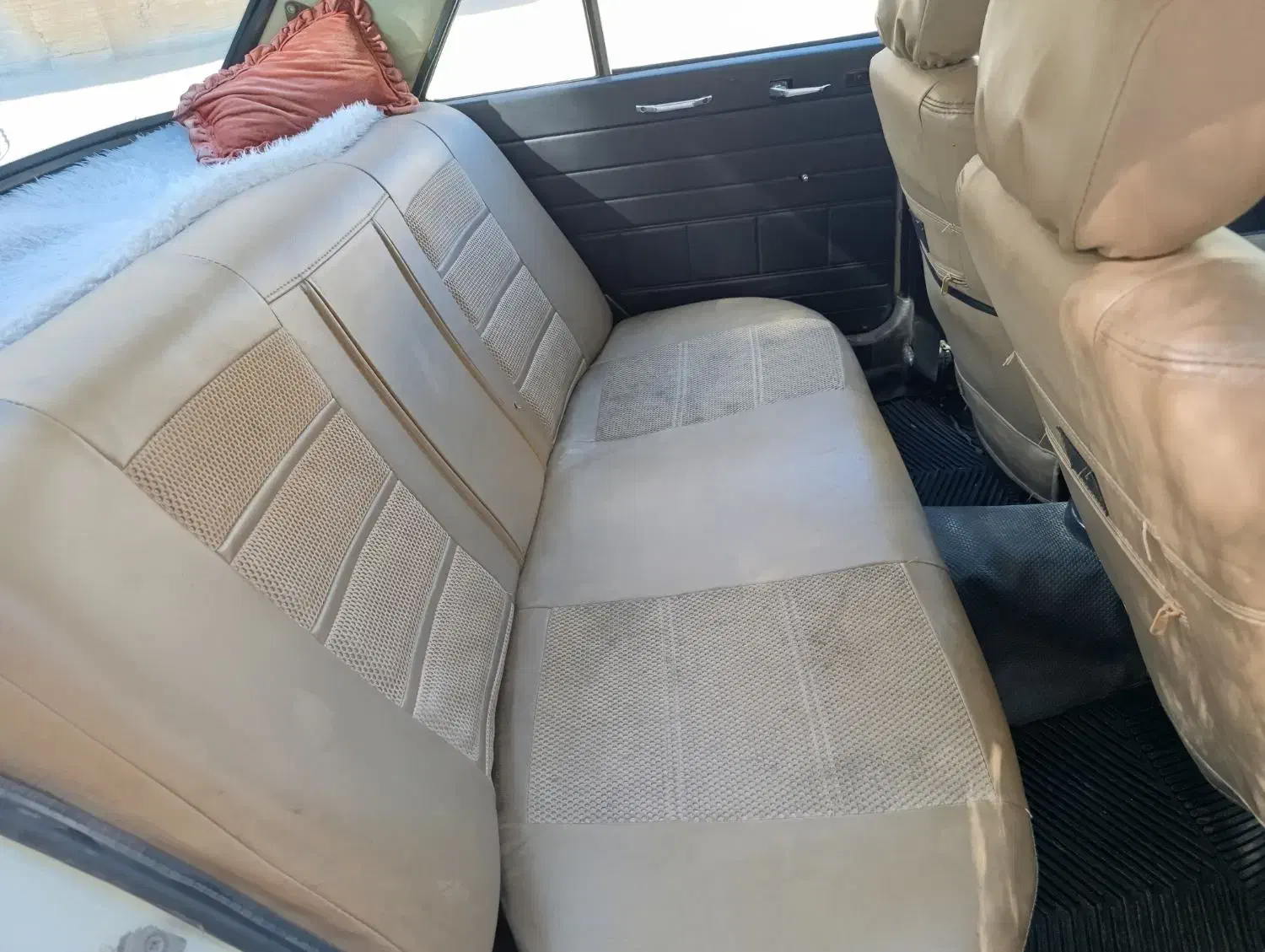 پیکان سواری|خودرو سواری و وانت|قم, چهار امامزاده|دیوار