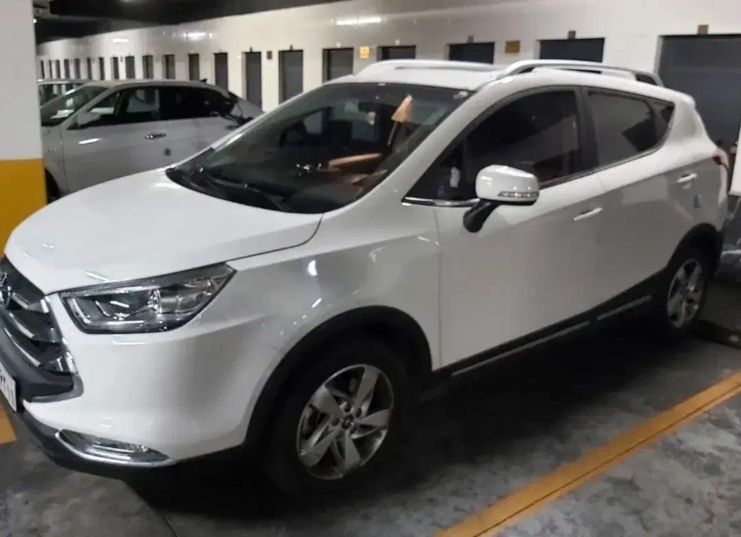 جک SR3سفید/مشکی/1404تحویل روز|خودرو سواری و وانت|تهران, صادقیه|دیوار