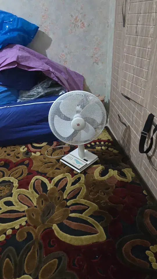 پنکه رو میزی پارس خزر|پنکه و تصفیه‌کنندهٔ هوا|تهران, هفده شهریور|دیوار