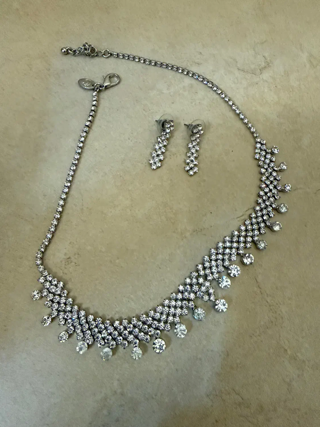 ست گردنبند و گوشواره|بدلیجات|تهران, ظفر|دیوار