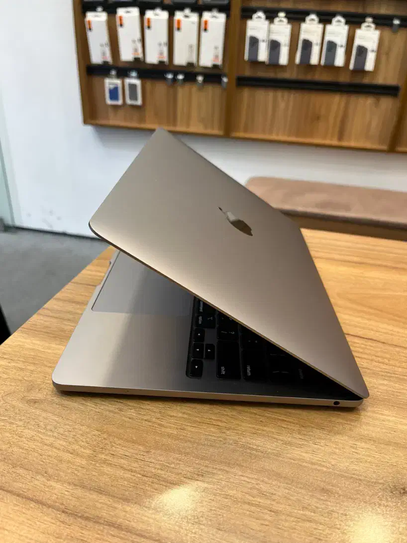 Macbook pro m1 512GB|رایانه همراه|تهران, میرداماد|دیوار