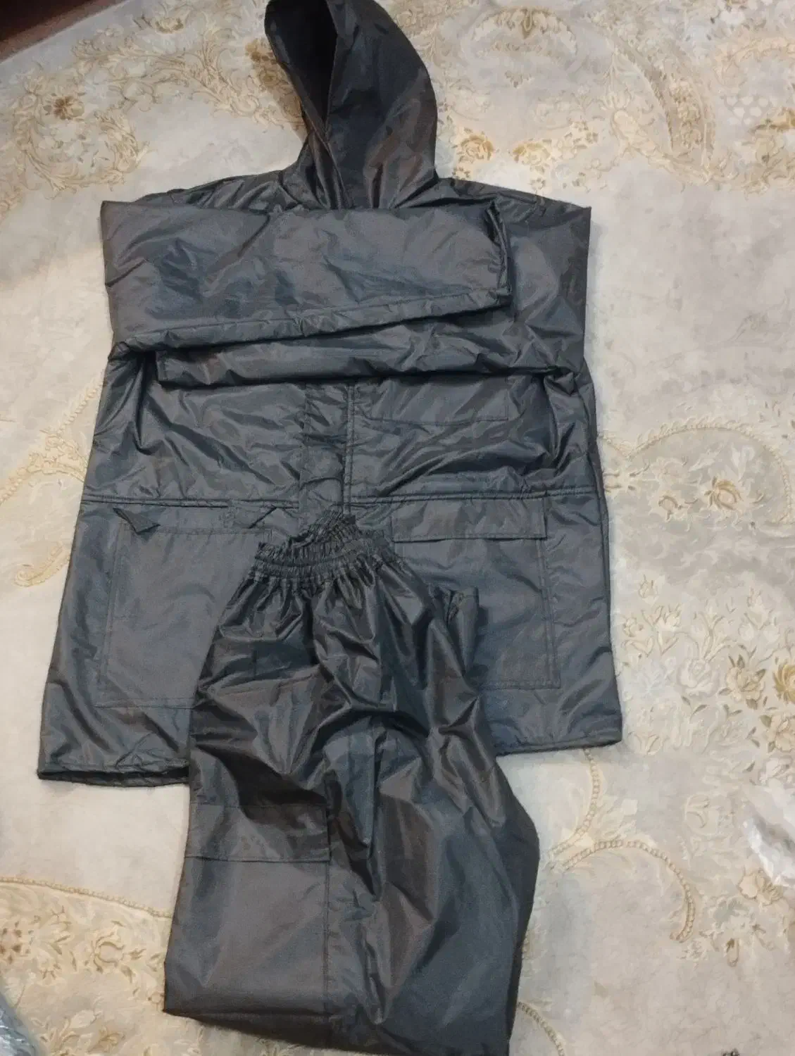 فروش کفش و لباس کار|لباس|فولادشهر, مسکن مهر فولادشهر|دیوار