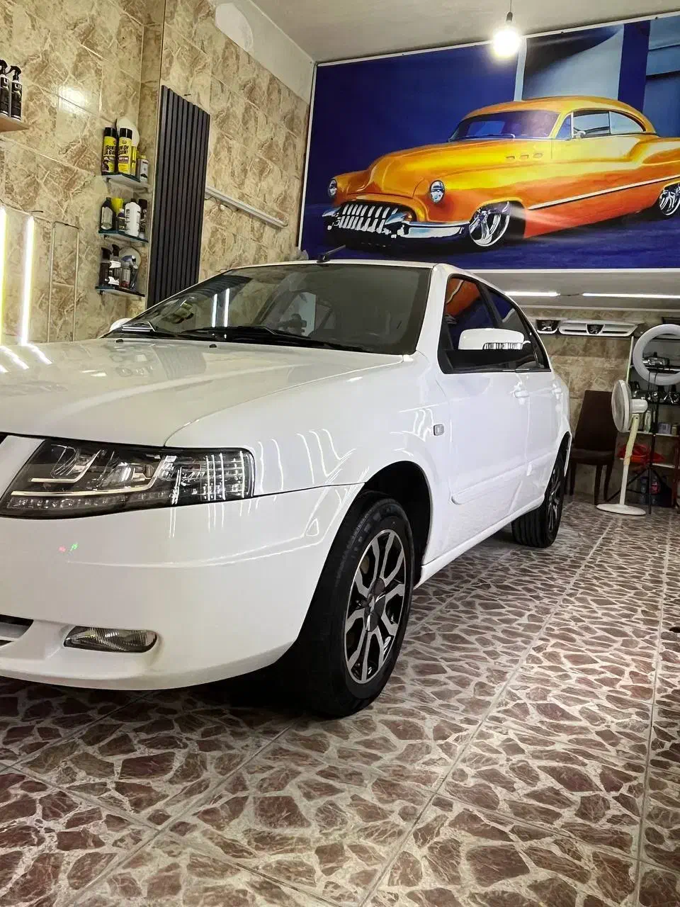 پولیش واکس و سرامیک خودرو تضمینی|خدمات موتور و ماشین|نسیم‌شهر, |دیوار