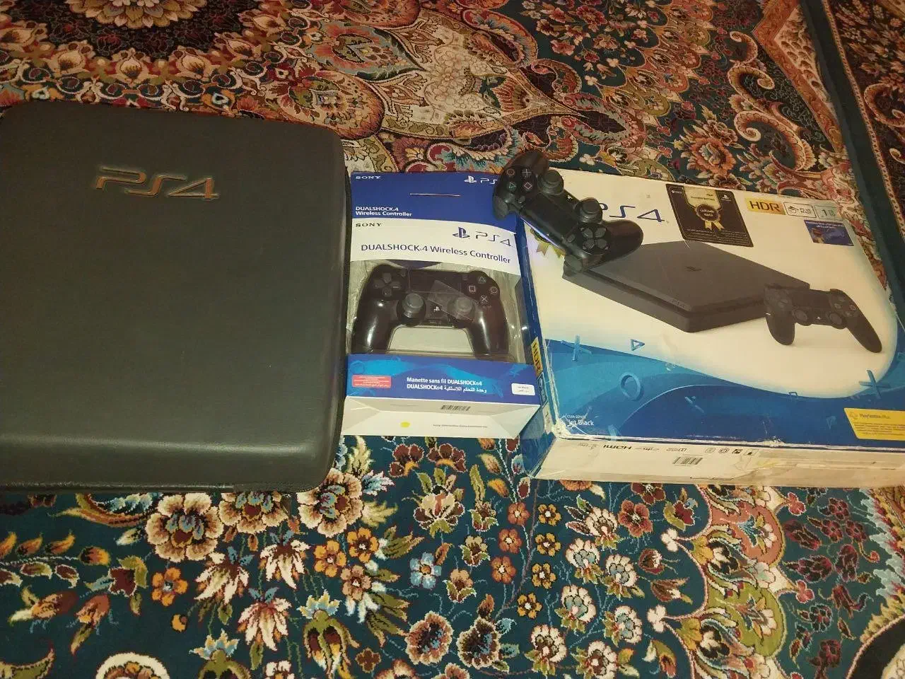 ps4 slim|کنسول، بازی ویدئویی و آنلاین|سمنان, |دیوار