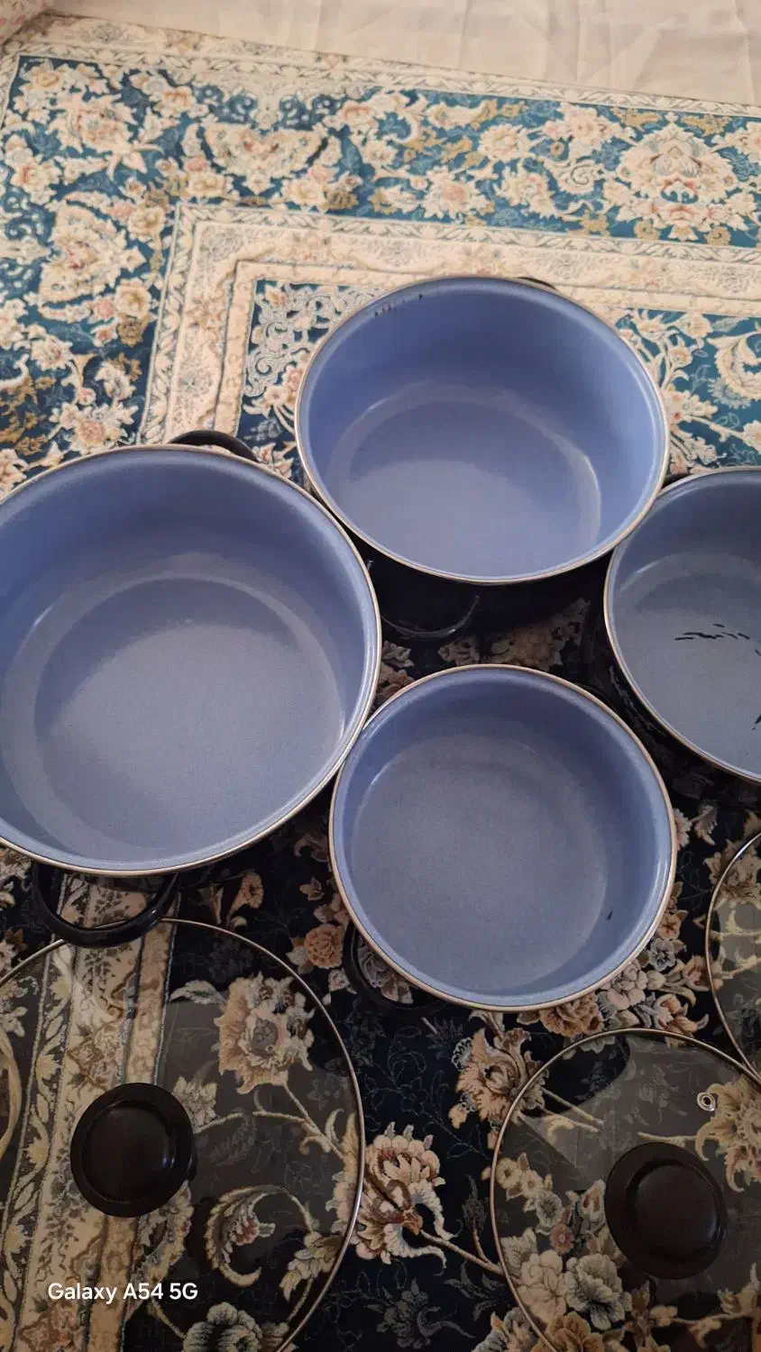 قابلمه لعابی|ظروف پخت‌وپز|قم, نخودی|دیوار