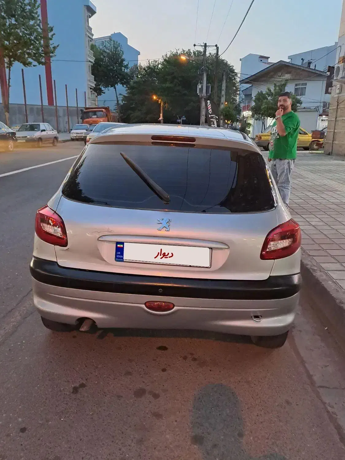 پژو206|خودرو سواری و وانت|رشت, توشیبا|دیوار