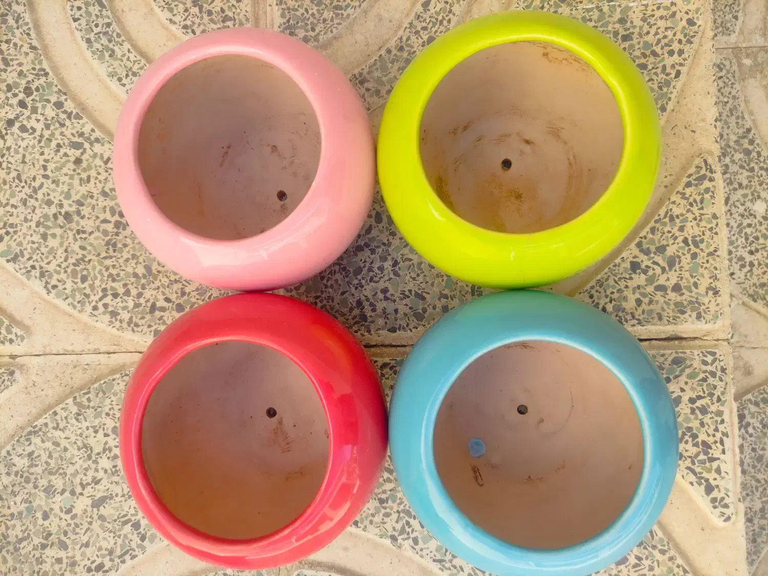 چهار عدد گلدان|گل مصنوعی|سنندج, |دیوار